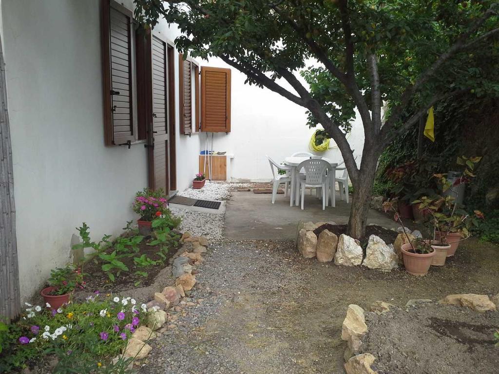 Lovely House Apartment Nebida Exterior foto